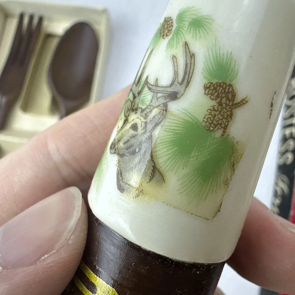 Deer Wood Spoon Fork Hostess Server Salt Pepper Shakers New Mexico Souvenir